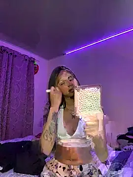 Snapshot of Hilary_pinkk chatting on March 2, 2025, 2:30 am Hilary pinkk online show from March 2, 2025, 2:30 am