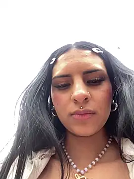 Snapshot of Hilary_pinkk chatting on March 7, 2025, 2:57 am Hilary pinkk online show from March 7, 2025, 2:57 am