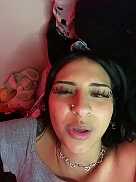 Snapshot of Hilary_pinkk chatting on March 23, 2025, 7:09 am Hilary pinkk online show from March 23, 2025, 7:09 am