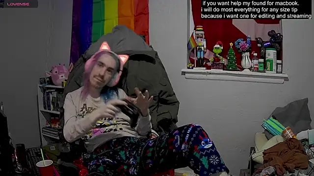 tallnerdyguy online show from February 23, 2025, 5:23 am