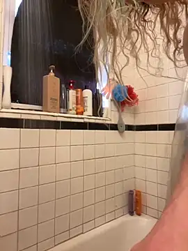 tallnerdyguy online show from September 20, 2025, 9:27 pm