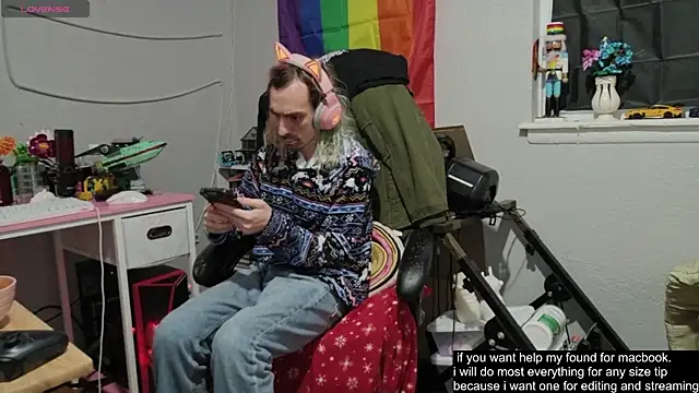 tallnerdyguy online show from October 24, 2025, 3:47 am