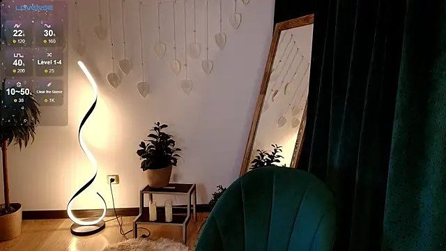 Snapshot of margeriTirell chatting on October 4, 2025, 2:42 am margeriTirell online show from October 4, 2025, 2:42 am