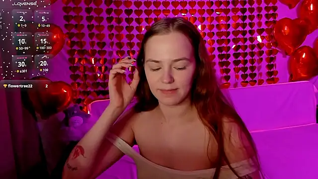 Snapshot of Fox_Lisa chatting on February 17, 2026, 8:26 pm Fox Lisa online show from February 17, 2026, 8:26 pm