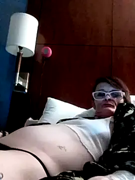 Snapshot of ivylee31 chatting on January 20, 2025, 7:15 am ivylee31 online show from January 20, 2025, 7:15 am