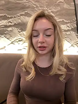 Snapshot of melissa_grr chatting on December 14, 2024, 10:45 am melissa grr online show from December 14, 2024, 10:45 am