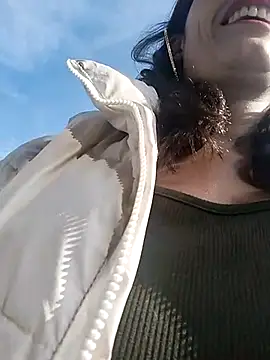 Alysson-- online show from March 10, 2025, 1:21 pm