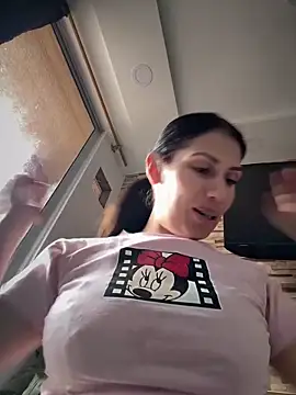 Alysson-- online show from June 3, 2026, 2:08 pm