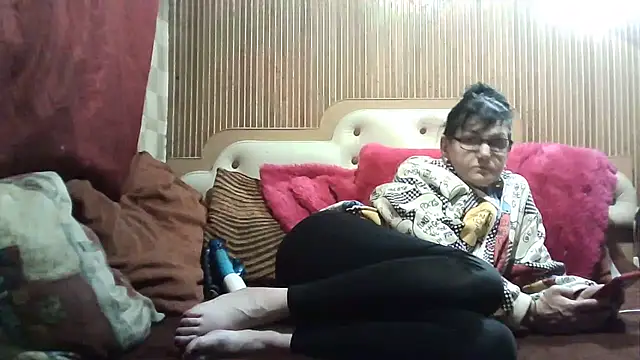 AlanaLaDream online show from February 7, 2026, 8:45 pm