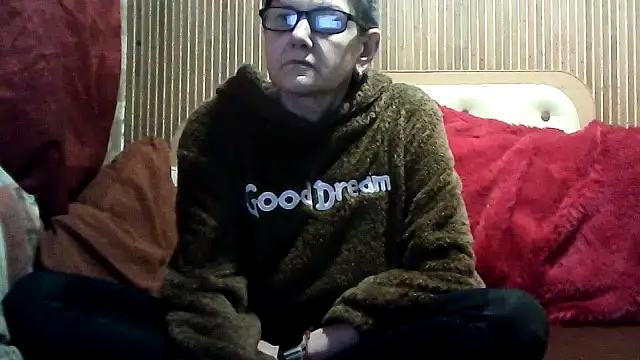 AlanaLaDream online show from February 8, 2026, 6:44 pm