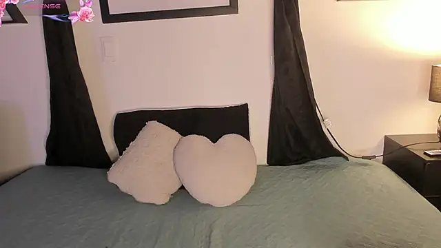 Snapshot of Khenta_Michells chatting on February 9, 2026, 10:30 am Khenta Michells online show from February 9, 2026, 10:30 am