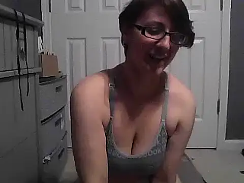 MsPink Flamingtoes544 online show from January 9, 2025, 7:50 pm