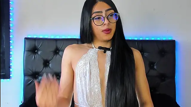 Snapshot of Skyler__blue4 chatting on January 12, 2025, 8:47 pm Skyler  blue4 online show from January 12, 2025, 8:47 pm