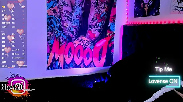 Snapshot of Skyler__blue4 chatting on December 14, 2025, 8:57 pm Skyler blue4 online show from December 14, 2025, 8:57 pm