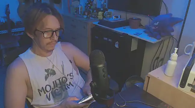 Snapshot of Pit_xxz chatting on January 28, 2025, 1:50 am Pit xxz online show from January 28, 2025, 1:50 am