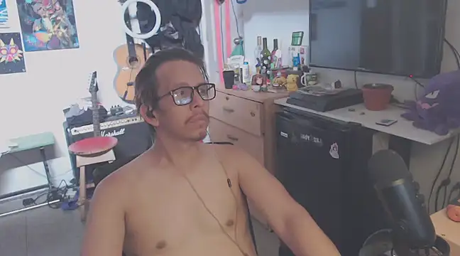 Snapshot of Pit_xxz chatting on January 29, 2025, 7:43 pm Pit xxz online show from January 29, 2025, 7:43 pm