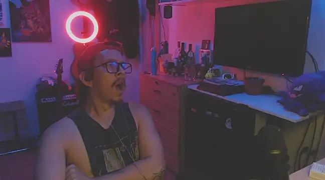 Snapshot of Pit_xxz chatting on February 16, 2025, 3:37 am Pit xxz online show from February 16, 2025, 3:37 am