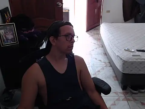 Snapshot of Pit_xxz chatting on September 23, 2025, 3:26 pm Pit xxz online show from September 23, 2025, 3:26 pm