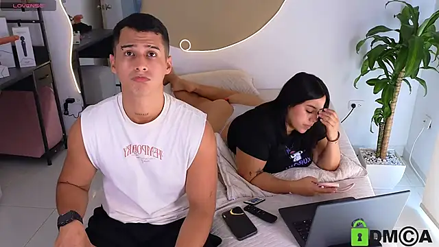 hot69temptation  online show from March 19, 2026, 3:27 pm