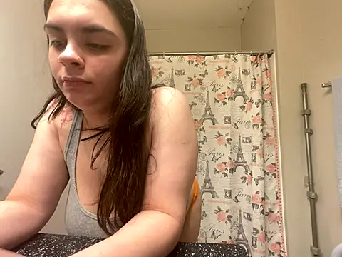 jasmine2badd online show from December 8, 2024, 5:07 am