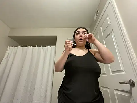 jasmine2badd online show from March 9, 2025, 6:17 am