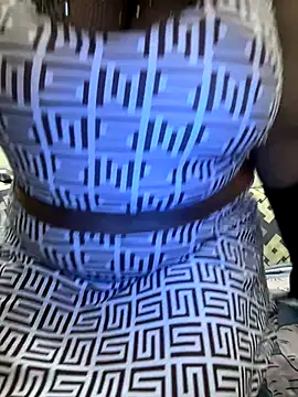 Snapshot of SnehaRai chatting on October 3, 2025, 5:32 pm SnehaRai online show from October 3, 2025, 5:32 pm