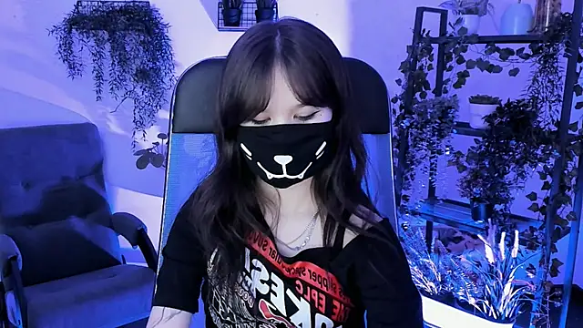 Elainebeness online show from April 2, 2026, 4:26 pm