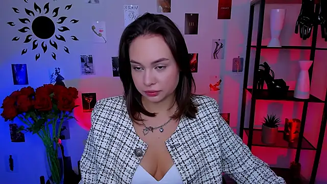 JaneWyatt online show from March 6, 2025, 4:30 am