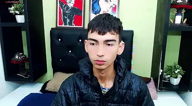 ttimy x boy online show from February 6, 2025, 11:48 pm