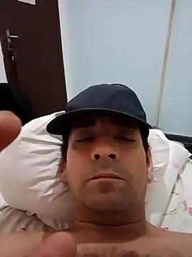 Snapshot of Gostozim7 chatting on February 7, 2025, 9:26 pm Gostozim7 online show from February 7, 2025, 9:26 pm