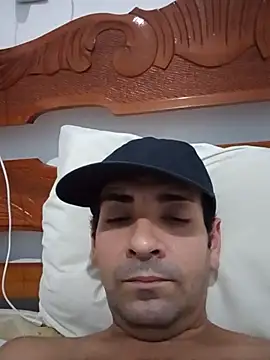 Snapshot of Gostozim7 chatting on February 10, 2025, 12:41 am Gostozim7 online show from February 10, 2025, 12:41 am