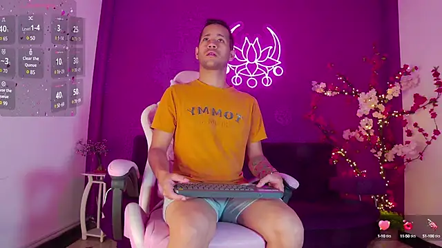 zaid lion online show from February 1, 2025, 1:09 pm