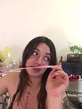 Miss oliviaa online show from January 22, 2025, 7:56 pm