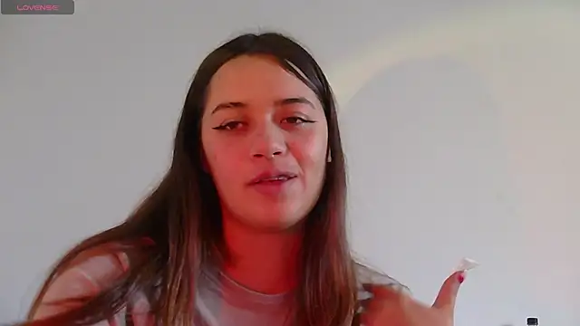 Miss oliviaa online show from January 26, 2025, 8:34 pm