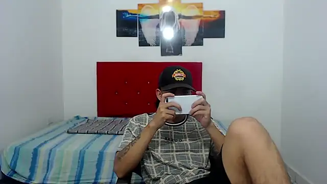 logannth online show from April 15, 2026, 11:38 pm