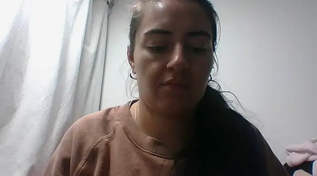  karlie kloss  online show from December 2, 2024, 11:40 pm