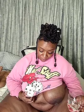 ThickianaRider online show from April 5, 2026, 3:26 am