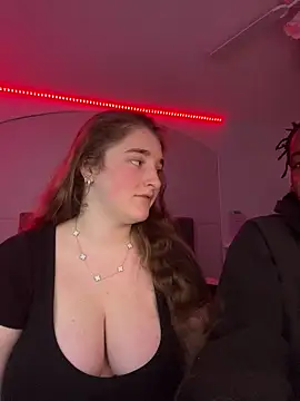 MarcusAndMarissa4ev online show from March 12, 2025, 7:24 am