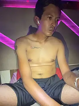 paulkrotz online show from November 14, 2025, 8:24 am