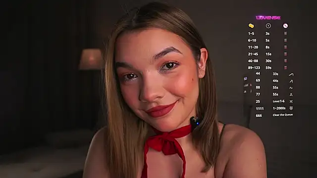 VeronaAppleberry online show from March 3, 2025, 1:53 am