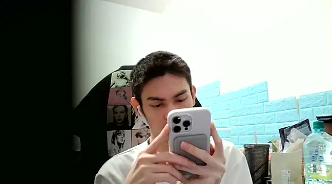 thisisbook 223 online show from February 6, 2025, 3:31 pm