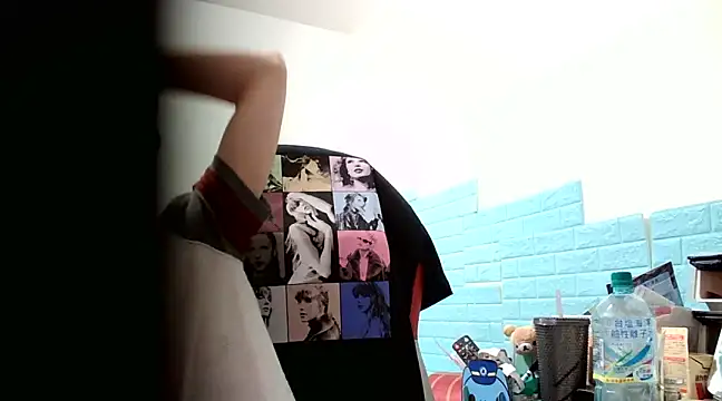 thisisbook 223 online show from February 10, 2025, 6:35 pm