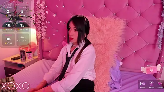 lauren evans96 online show from January 18, 2025, 3:53 am