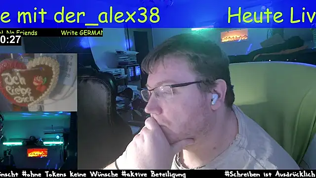Snapshot of der_alex38 chatting on March 14, 2025, 8:49 pm der alex38 online show from March 14, 2025, 8:49 pm