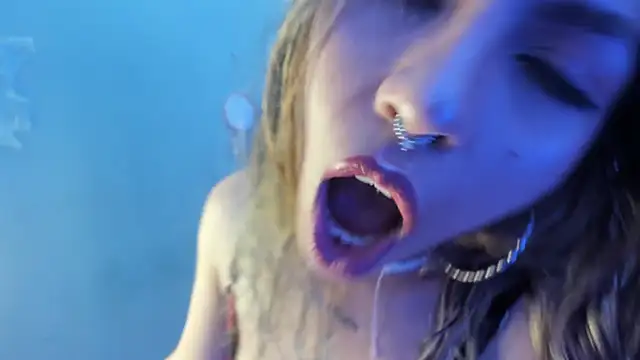 delilah fix online show from September 21, 2025, 8:21 pm