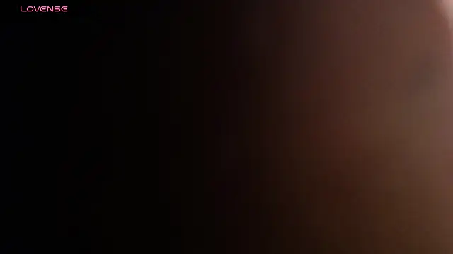 nicole  parker1 online show from November 21, 2025, 6:28 pm