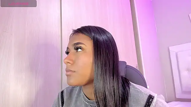 Snapshot of nicole__parker1 chatting on June 2, 2026, 2:19 pm nicole parker1 online show from June 2, 2026, 2:19 pm