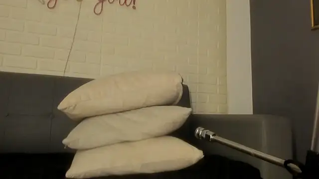 karina gomez 18 online show from February 8, 2026, 11:35 am