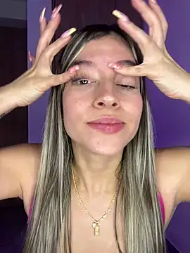 Issabela G1 online show from February 2, 2025, 7:30 am