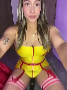 Issabela G1 online show from February 7, 2025, 5:10 am